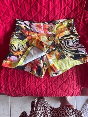 Cache Multicolor Floral and Zebra-Striped Skirt shorts